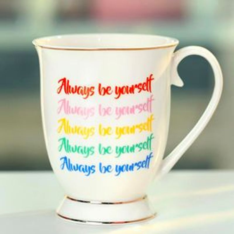  MINISO Taza de café de cerámica arcoíris con posavasos y asa,  tazas de café de porcelana de 3.8 onzas, taza de té de cerámica, tazas de  regalo novedosas para café, té