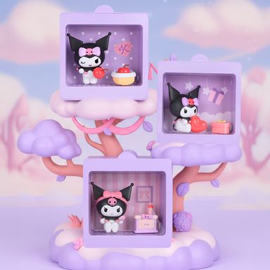 Blind Box Kuromi Happy Holidays 12.1x5.8x12.7 cm Apilable