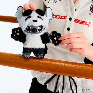 Figura De Colección Disney Stitch Generación Z Panda